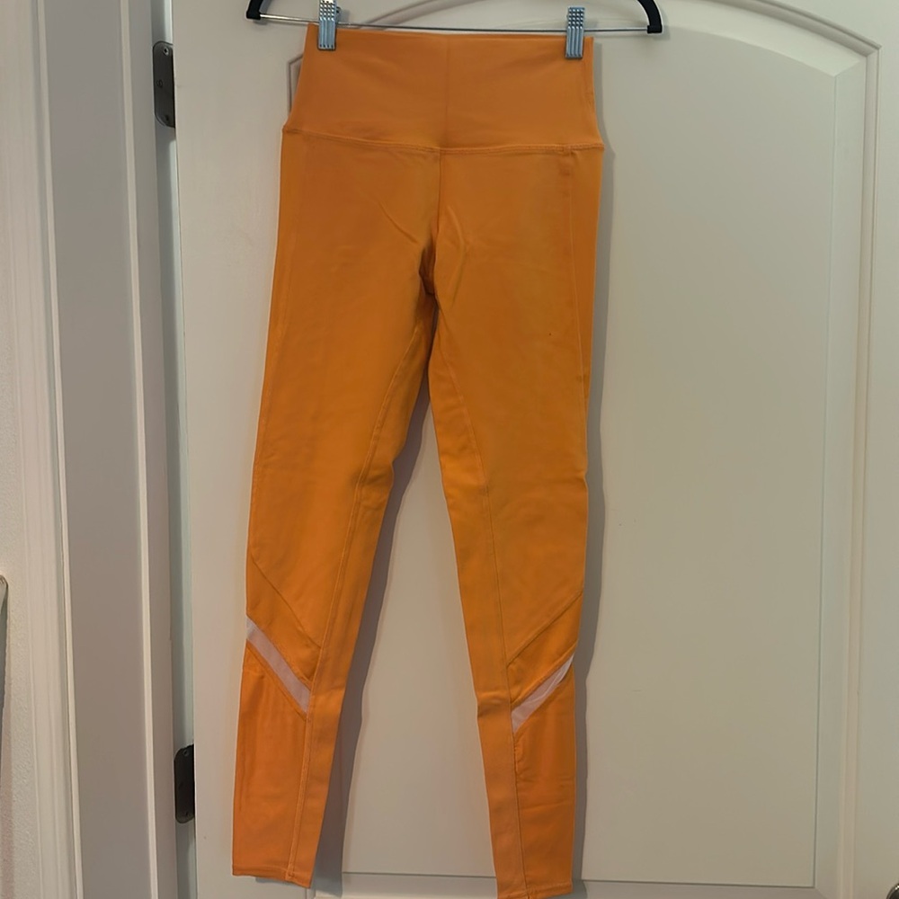 Alo leggings